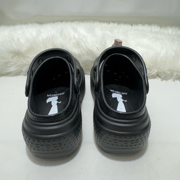 Wednesday x Crocs Stomp Platform Clog - Picture 3 of 9